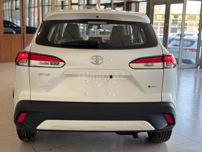 Toyota Corolla Cross 2025, 0 km - 2.0 л - Bakı