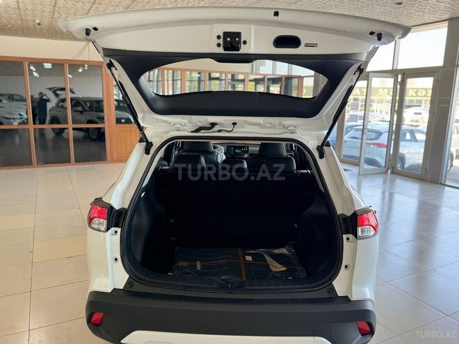 Toyota Corolla Cross 2025, 0 km - 2.0 л - Bakı