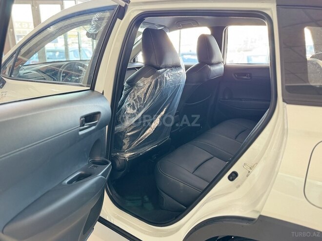 Toyota Corolla Cross 2025, 0 km - 2.0 л - Bakı