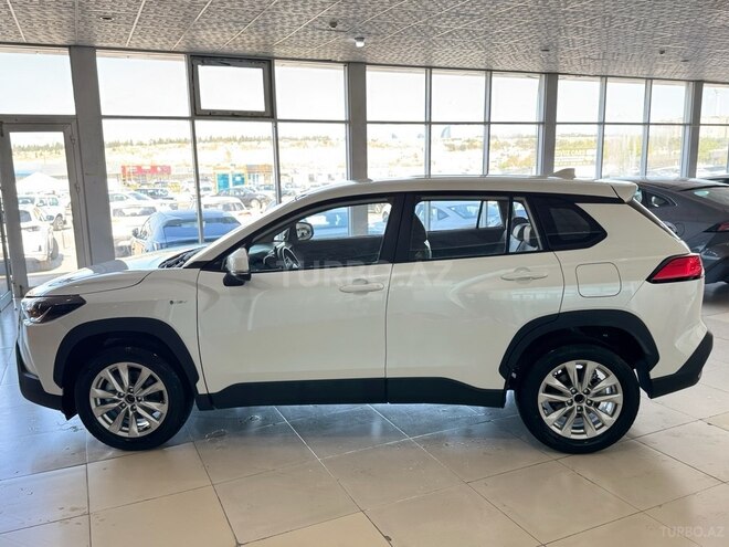 Toyota Corolla Cross 2025, 0 km - 2.0 л - Bakı
