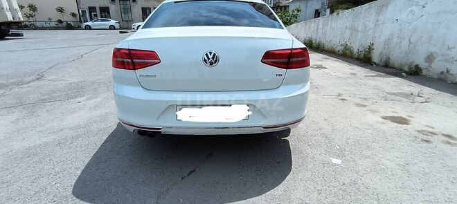 Volkswagen Passat 2016, 121,000 km - 1.8 l - Bakı