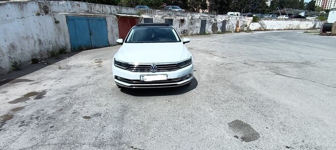 Volkswagen Passat 2016, 121,000 km - 1.8 l - Bakı