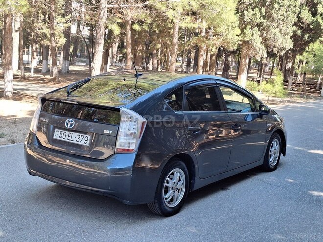 Toyota Prius 2010, 197,800 km - 1.8 l - Sumqayıt