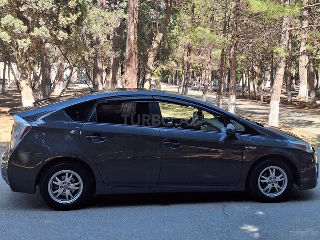 Toyota Prius 2010, 197,800 km - 1.8 l - Sumqayıt
