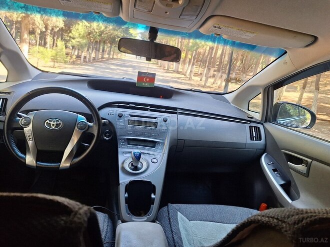 Toyota Prius 2010, 197,800 km - 1.8 l - Sumqayıt