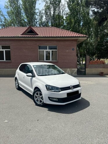 Volkswagen Polo 2009, 220,000 km - 1.4 л - Bakı