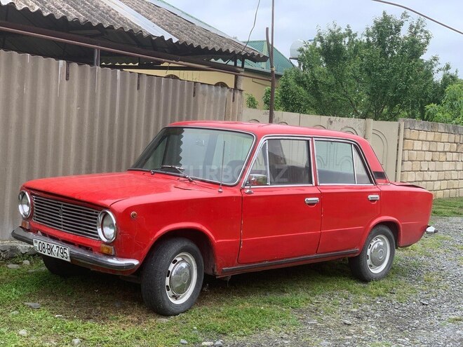 LADA (VAZ) 21011 1979, 32,000 km - 1.3 л - Zaqatala