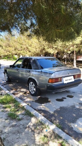 Mercedes 190 1993, 650,856 km - 2.0 л - Şirvan