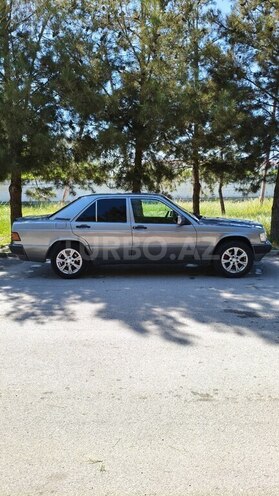 Mercedes 190 1993, 650,856 km - 2.0 л - Şirvan