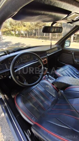 Mercedes 190 1993, 650,856 km - 2.0 л - Şirvan