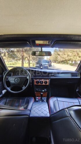 Mercedes 190 1993, 650,856 km - 2.0 л - Şirvan