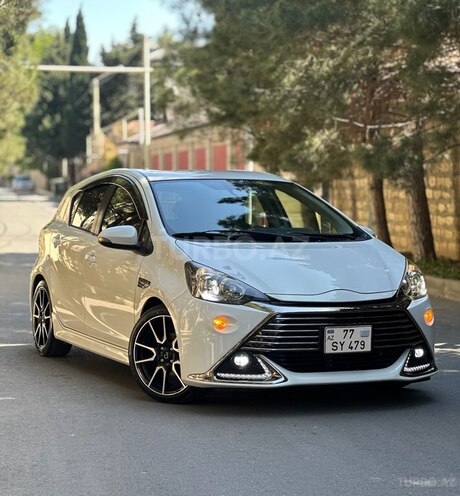 Toyota Aqua 2016, 105,000 km - 1.5 l - Bakı