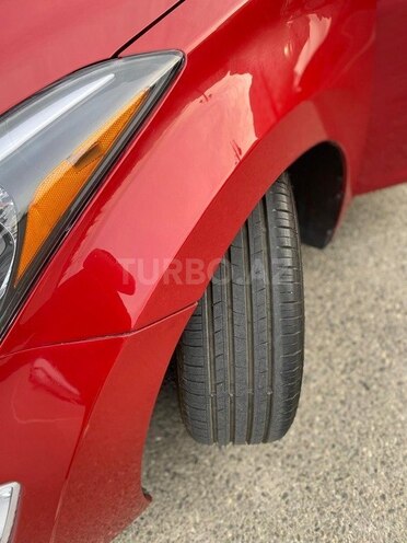 Hyundai Elantra 2014, 177,028 km - 1.8 l - Bakı