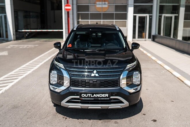 Mitsubishi Outlander 2025, 0 km - 2.5 l - Bakı