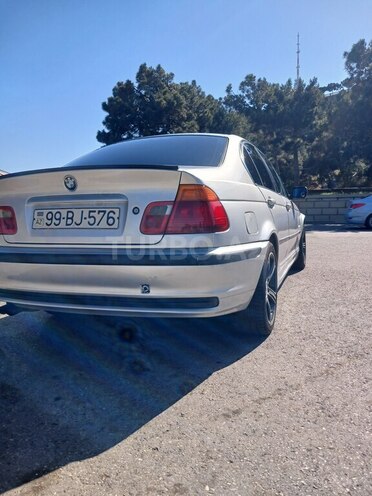 BMW 320-5
