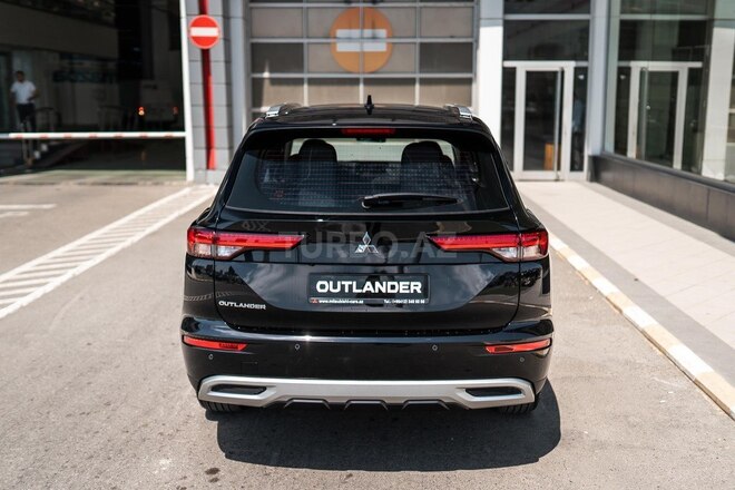 Mitsubishi Outlander 2025, 0 km - 2.5 l - Bakı