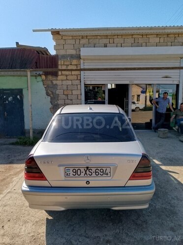 Mercedes C 220 d 1999, 300,875 km - 2.2 л - Biləsuvar