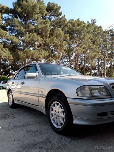 Mercedes C 220 d 1999, 300,875 km - 2.2 л - Biləsuvar