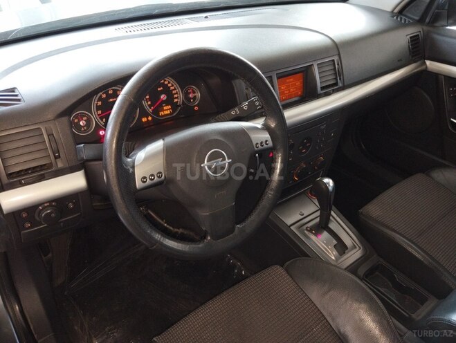 Opel Vectra-14