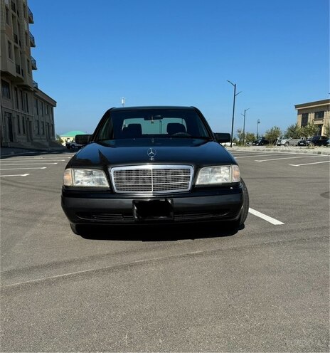 Mercedes C 200 1995, 449,000 km - 2.0 l - Sumqayıt