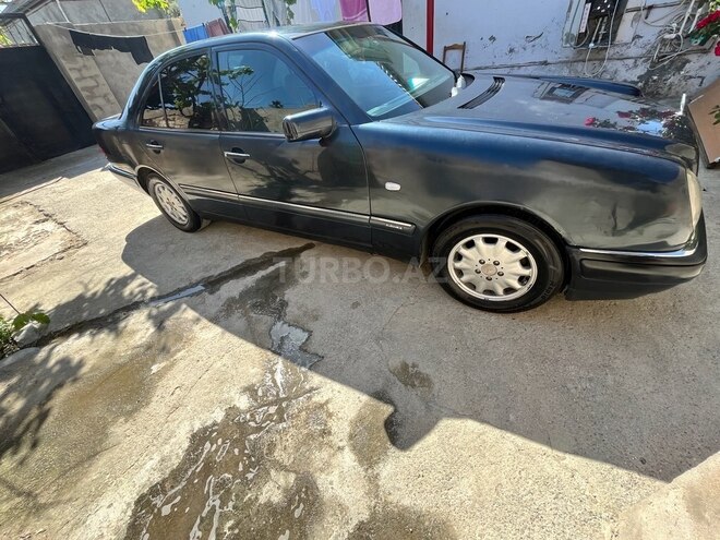 Mercedes E 230 1996, 485,000 km - 2.3 l - Bakı