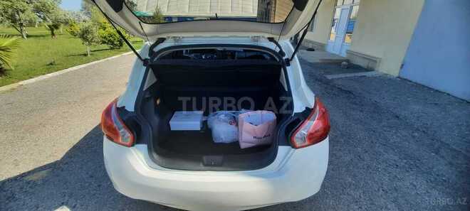Nissan Tiida 2013, 79,800 km - 1.6 l - Sumqayıt