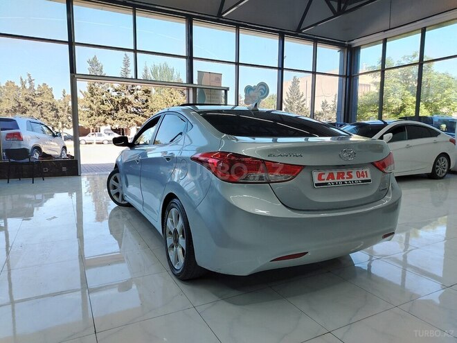 Hyundai Elantra 2012, 211,000 km - 1.8 l - Sumqayıt