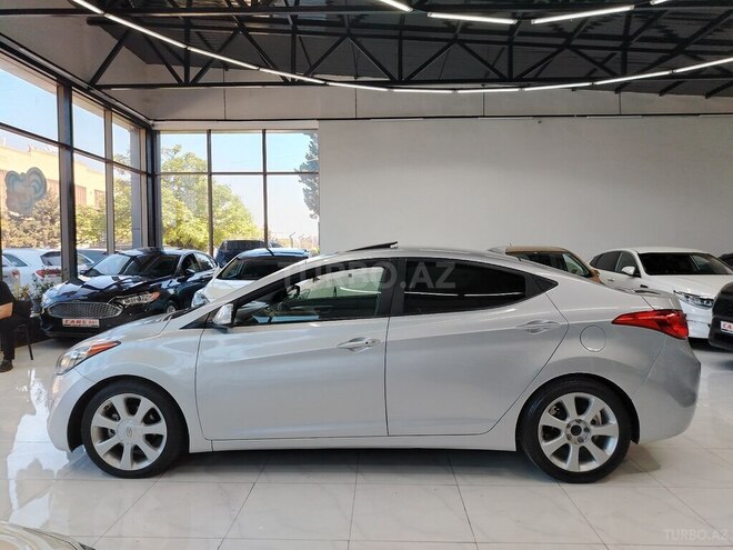 Hyundai Elantra 2012, 211,000 km - 1.8 l - Sumqayıt
