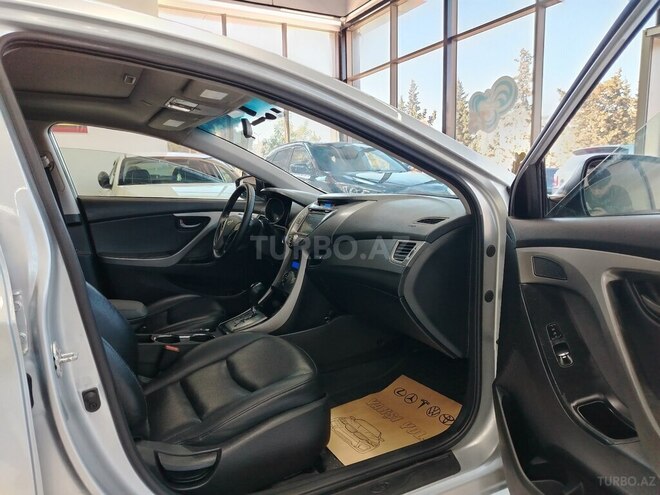 Hyundai Elantra 2012, 211,000 km - 1.8 l - Sumqayıt