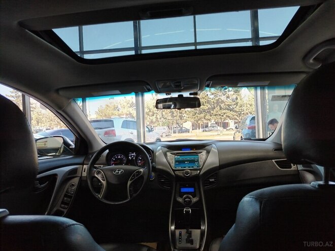 Hyundai Elantra 2012, 211,000 km - 1.8 l - Sumqayıt