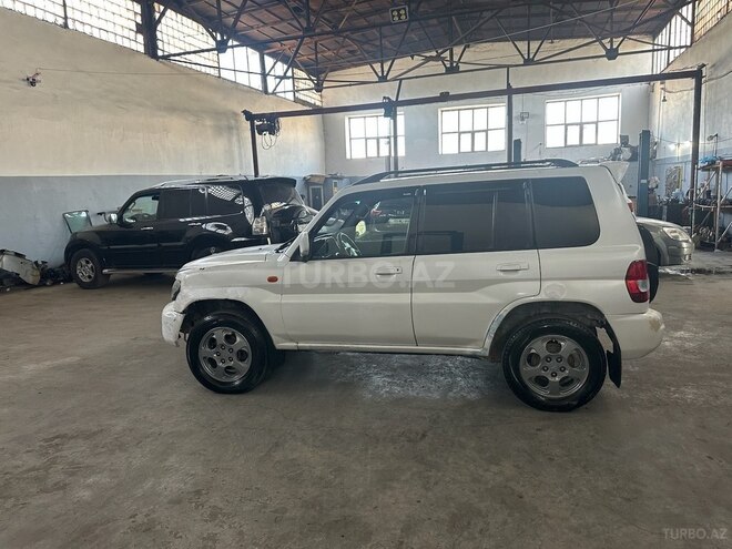Mitsubishi Pajero io 2000, 405,000 km - 2.0 л - Bakı