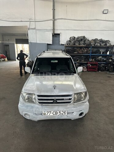 Mitsubishi Pajero io 2000, 405,000 km - 2.0 л - Bakı