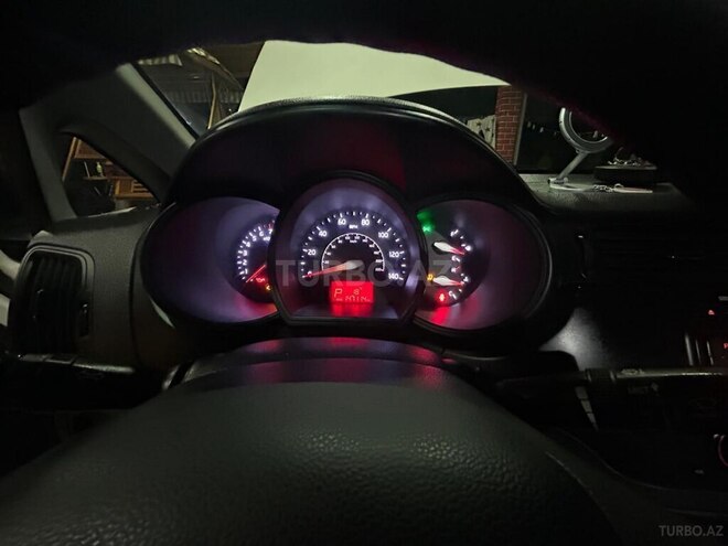 Kia Rio 2014, 236,862 km - 1.6 l - Masallı