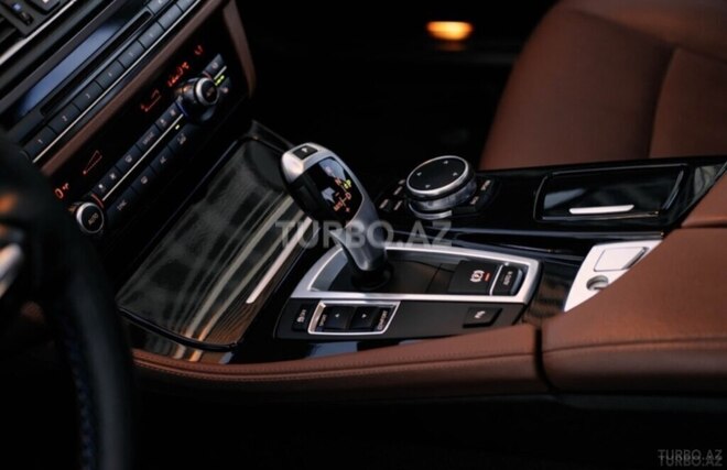 BMW 520 2015, 154,000 km - 2.0 l - Bakı