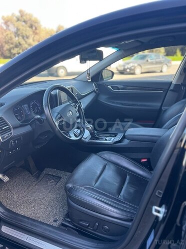 Hyundai Grandeur-18