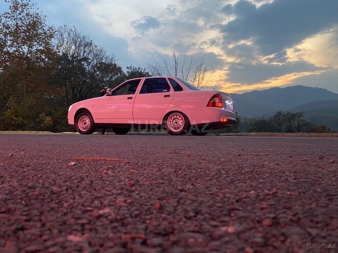 LADA (VAZ) Priora 2013, 350,000 km - 1.6 l - Astara