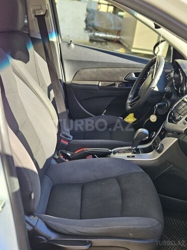 Chevrolet Cruze 2015, 270,325 km - 1.4 l - Bakı