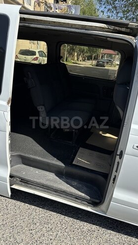 Hyundai H-1 2009, 327,000 km - 2.5 l - Bakı