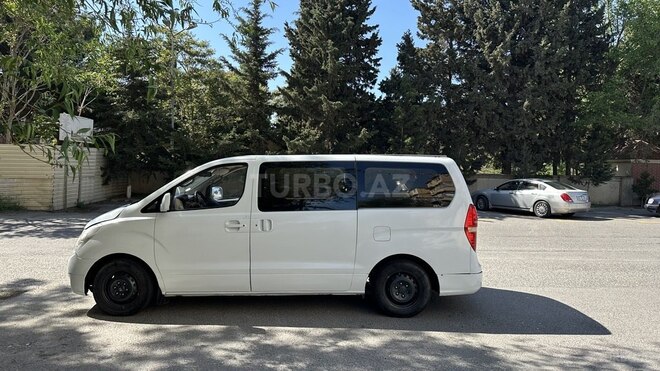 Hyundai H-1 2009, 327,000 km - 2.5 l - Bakı