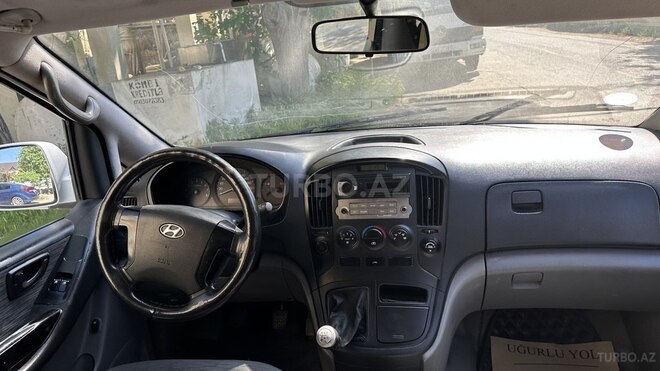 Hyundai H-1 2009, 327,000 km - 2.5 l - Bakı
