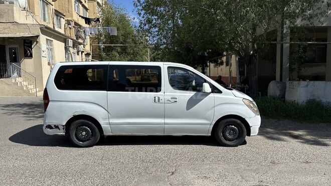 Hyundai H-1 2009, 327,000 km - 2.5 l - Bakı