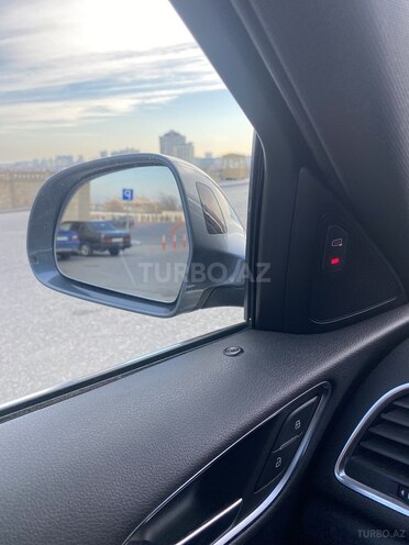Audi Q3 2015, 155,000 km - 2.0 l - Bakı