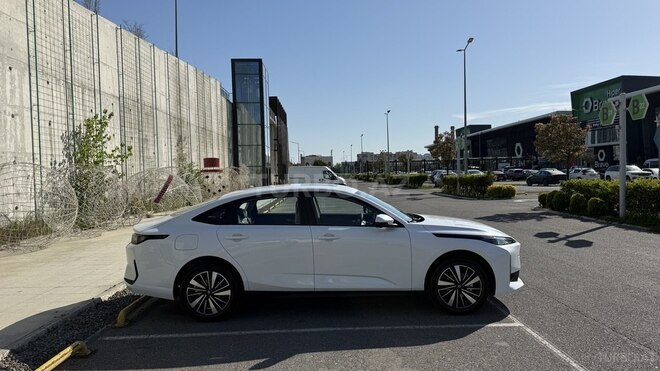 Changan Qiyuan A05 2025, 0 km - 1.5 л - Bakı