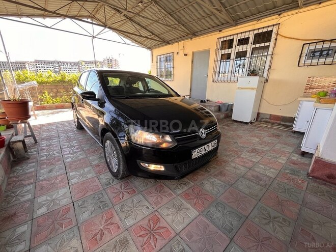 Volkswagen Polo 2010, 220,000 km - 1.4 l - Bakı