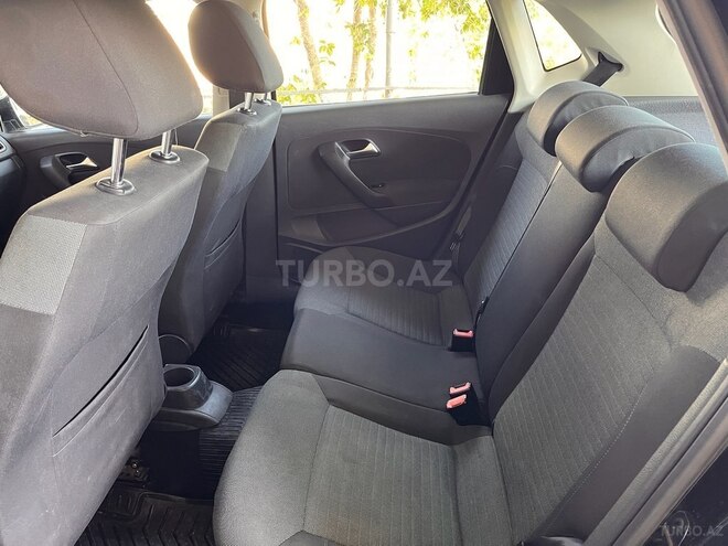 Volkswagen Polo 2010, 220,000 km - 1.4 l - Bakı