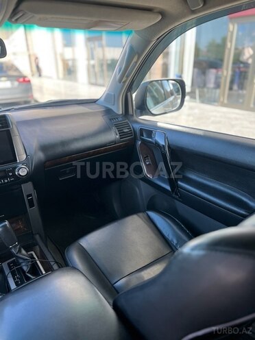Toyota Land Cruiser Prado 2010, 270,530 km - 2.7 л - Bakı