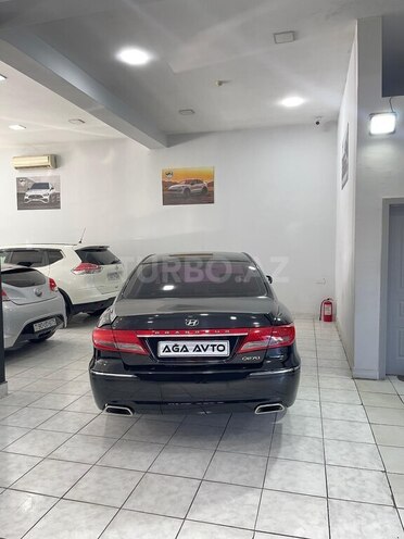 Hyundai Grandeur-9