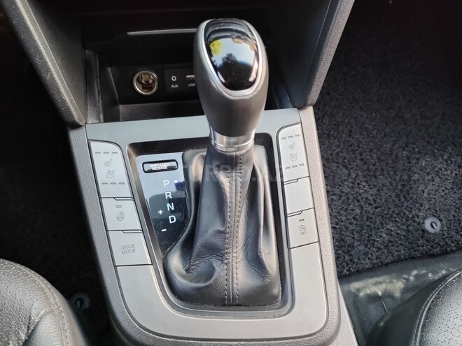 Hyundai Avante 2016, 230,000 km - 1.6 l - Bakı