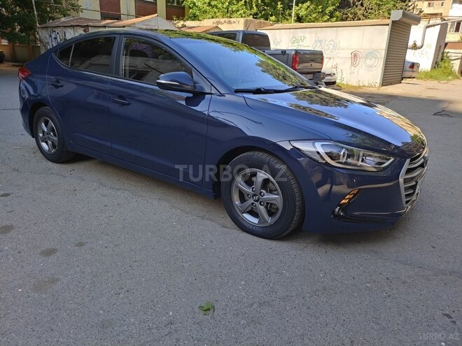Hyundai Avante 2016, 230,000 km - 1.6 l - Bakı