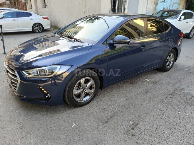 Hyundai Avante 2016, 230,000 km - 1.6 l - Bakı
